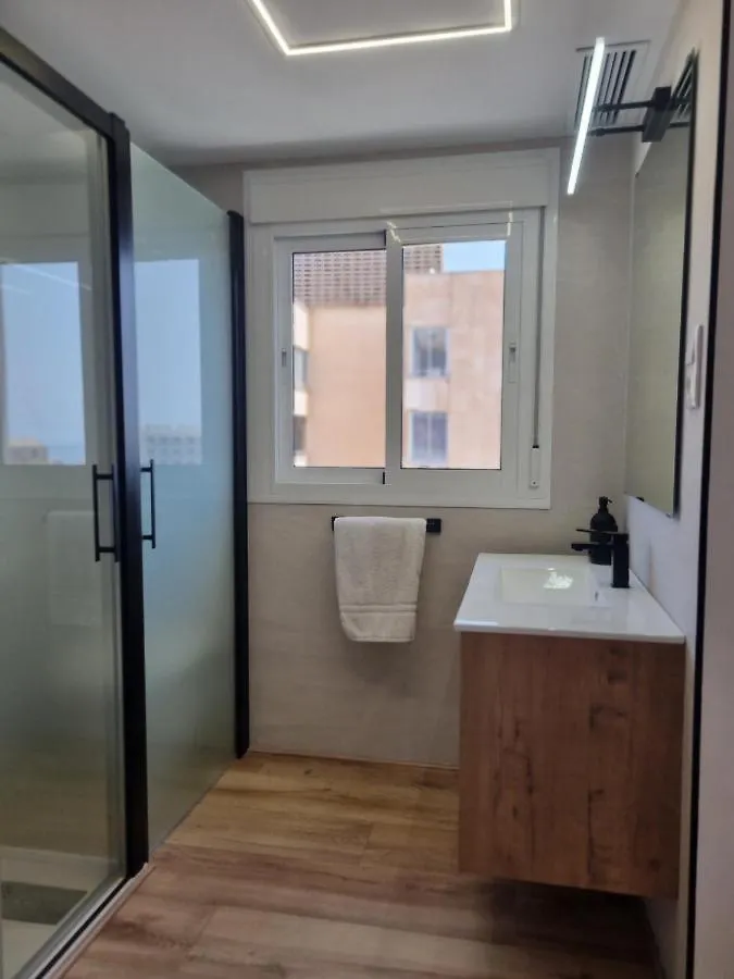 Precioso Apartamento En El Centro Con Terraza Torremolinos